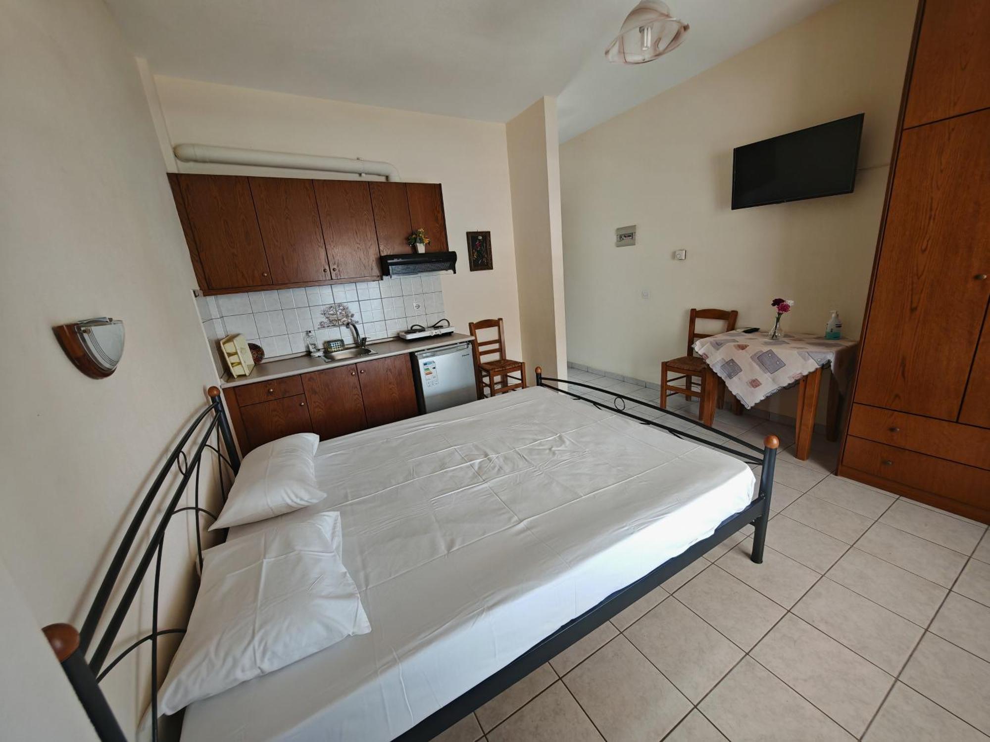 Apartamento Platanias Hillside Habitación foto